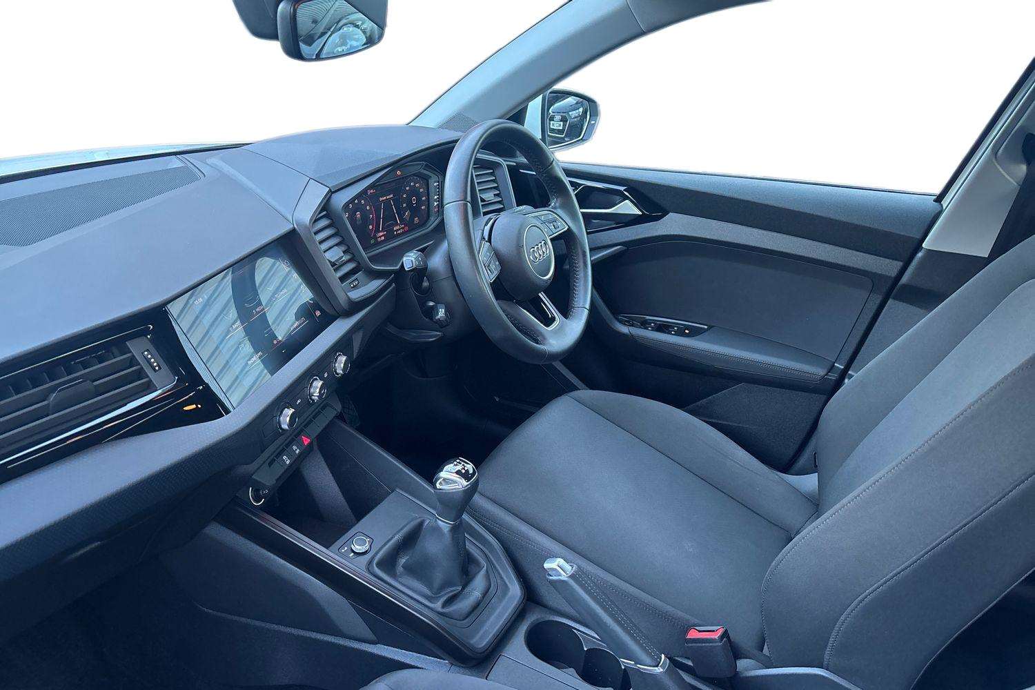 Used Audi A1 2019 for sale - 77540664: Photo 2