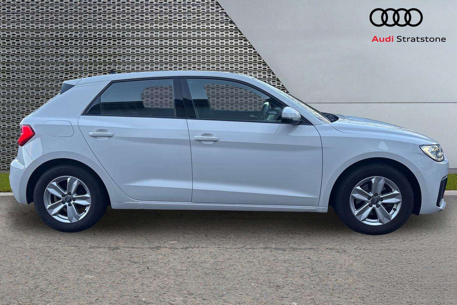 Used Audi A1 2019 for sale - 77540664: Photo 4