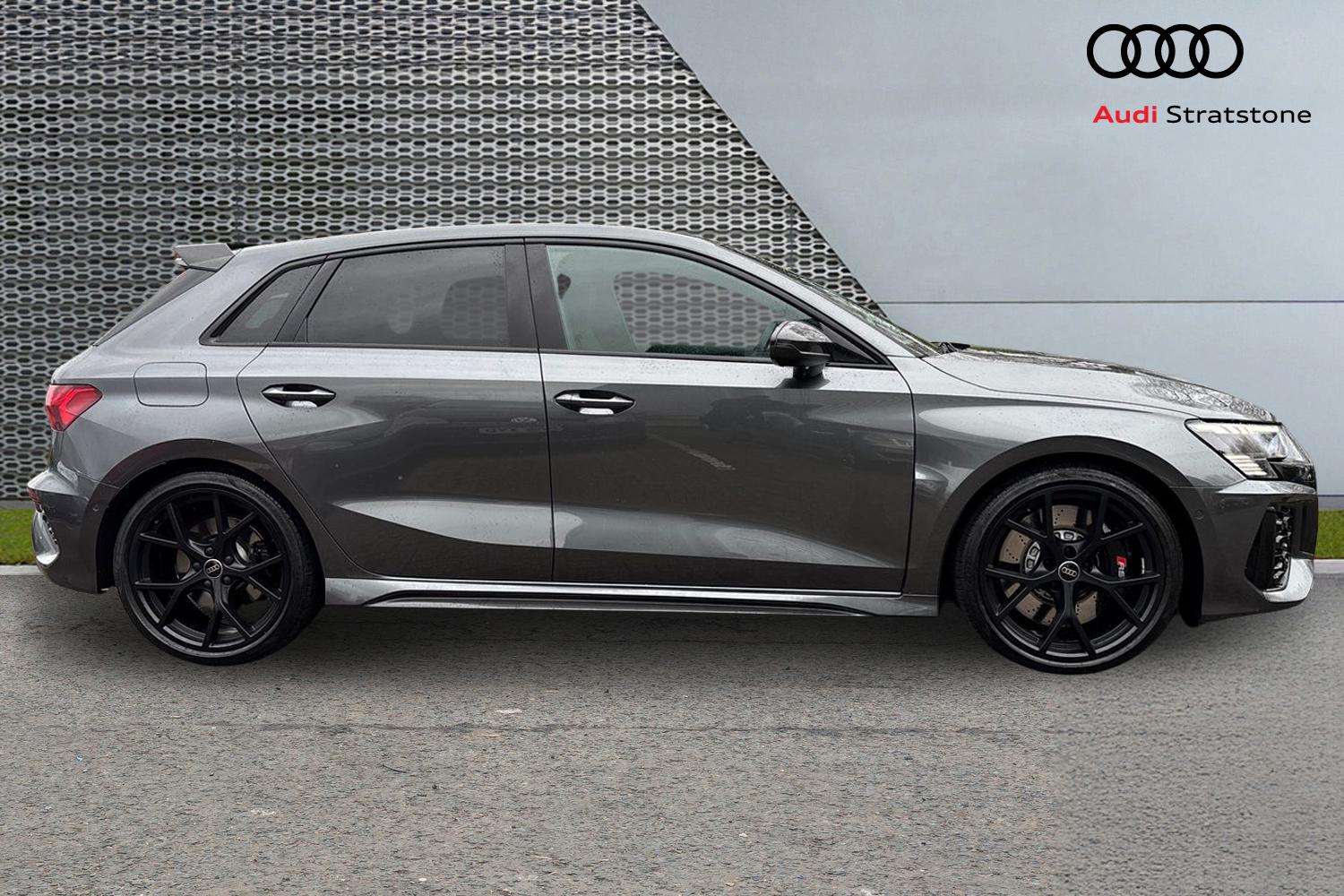 Used Audi RS3 2024 for sale - 77913984: Photo 4