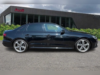 Used Audi A4 2021 for sale - 75143535: Photo