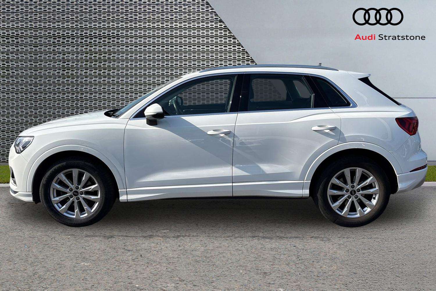 Used Audi Q3 2023 for sale - 78173780: Photo 8