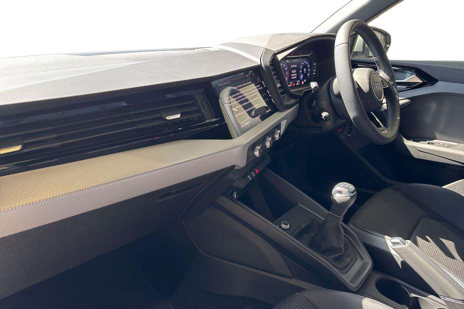 Used Audi A1 2025 for sale - 76435606: Photo 2