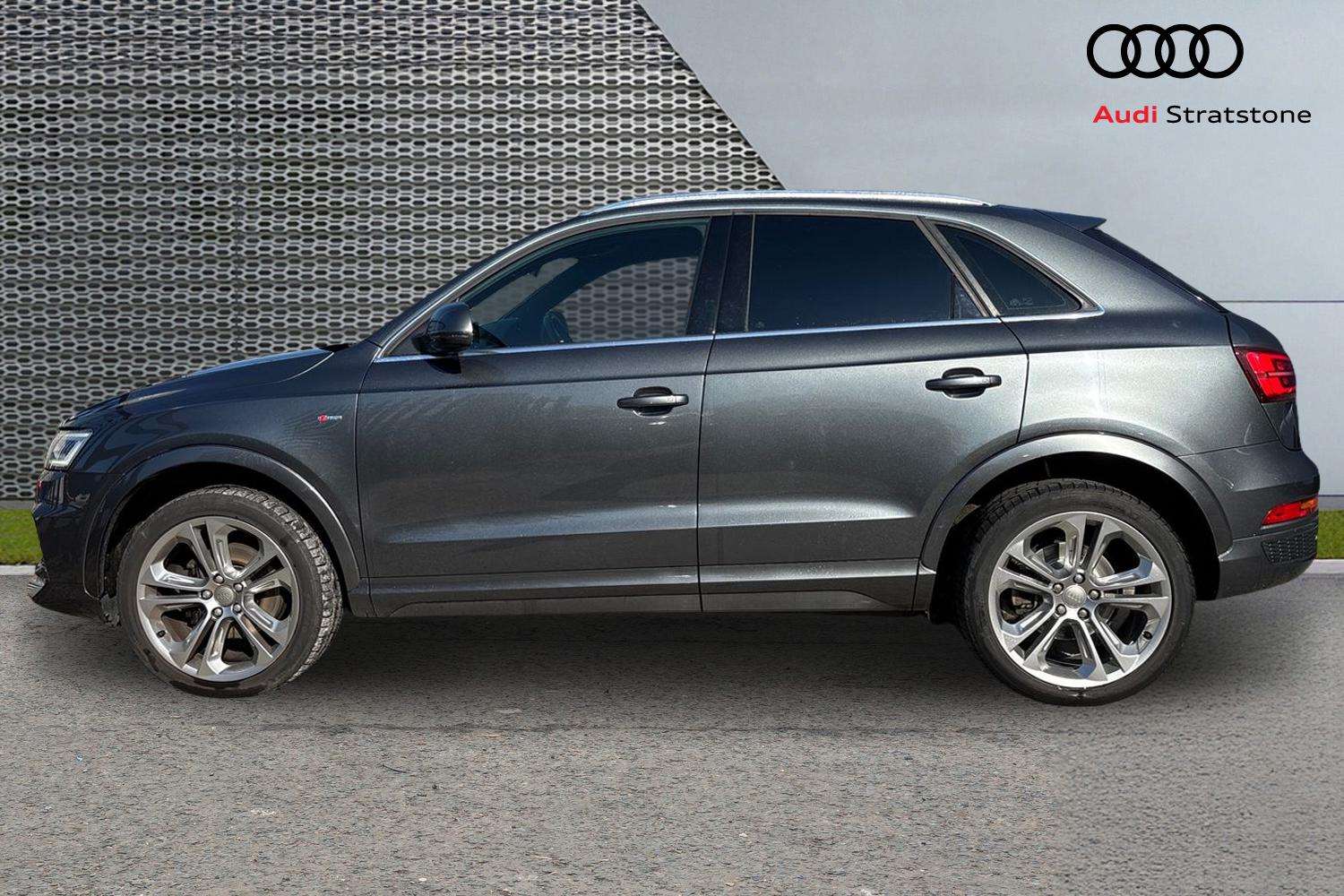 Used Audi Q3 2018 for sale - 77960766: Photo 8