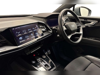 Used Audi Q4 e-tron 2022 for sale - 77615342: Photo