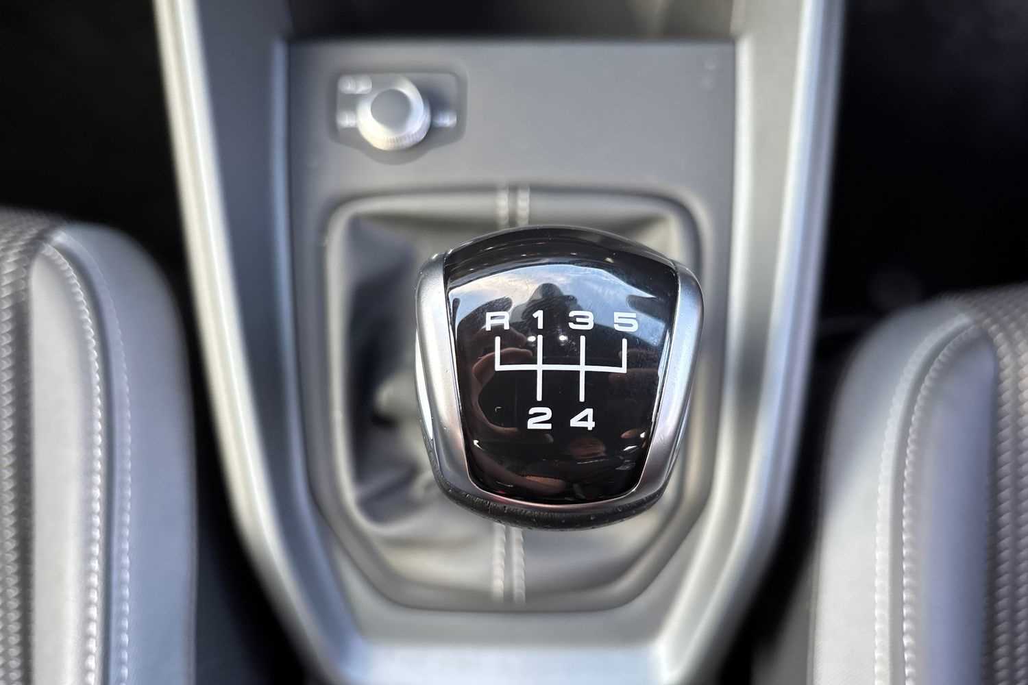 Vehicle 33