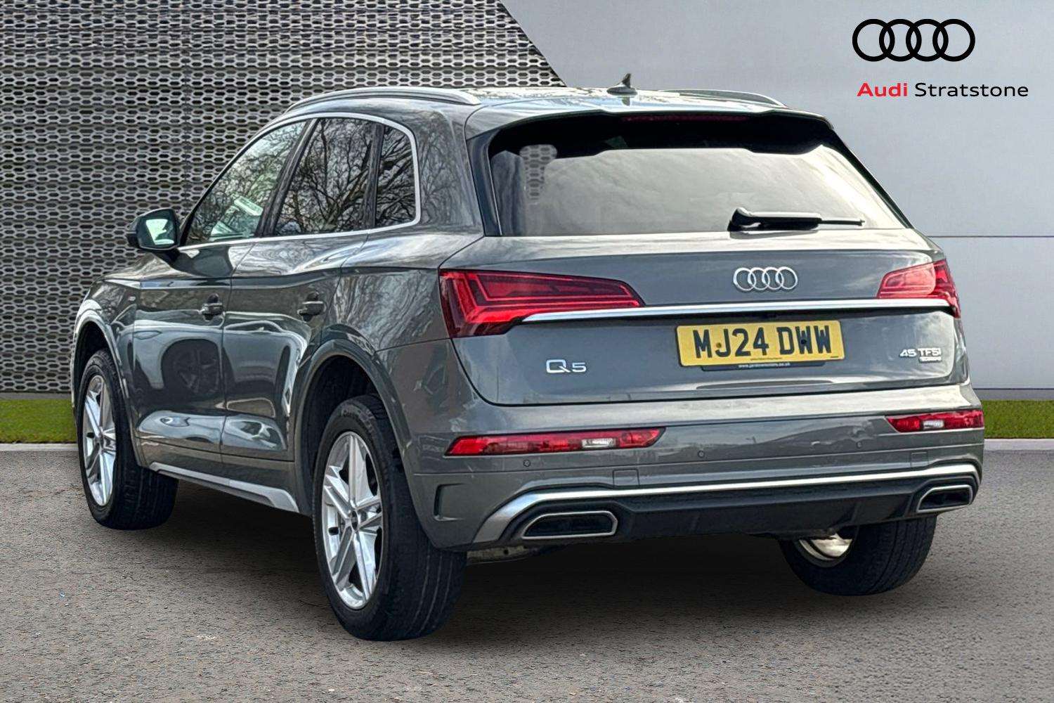 Used Audi Q5 2024 for sale - 78052372: Photo 3