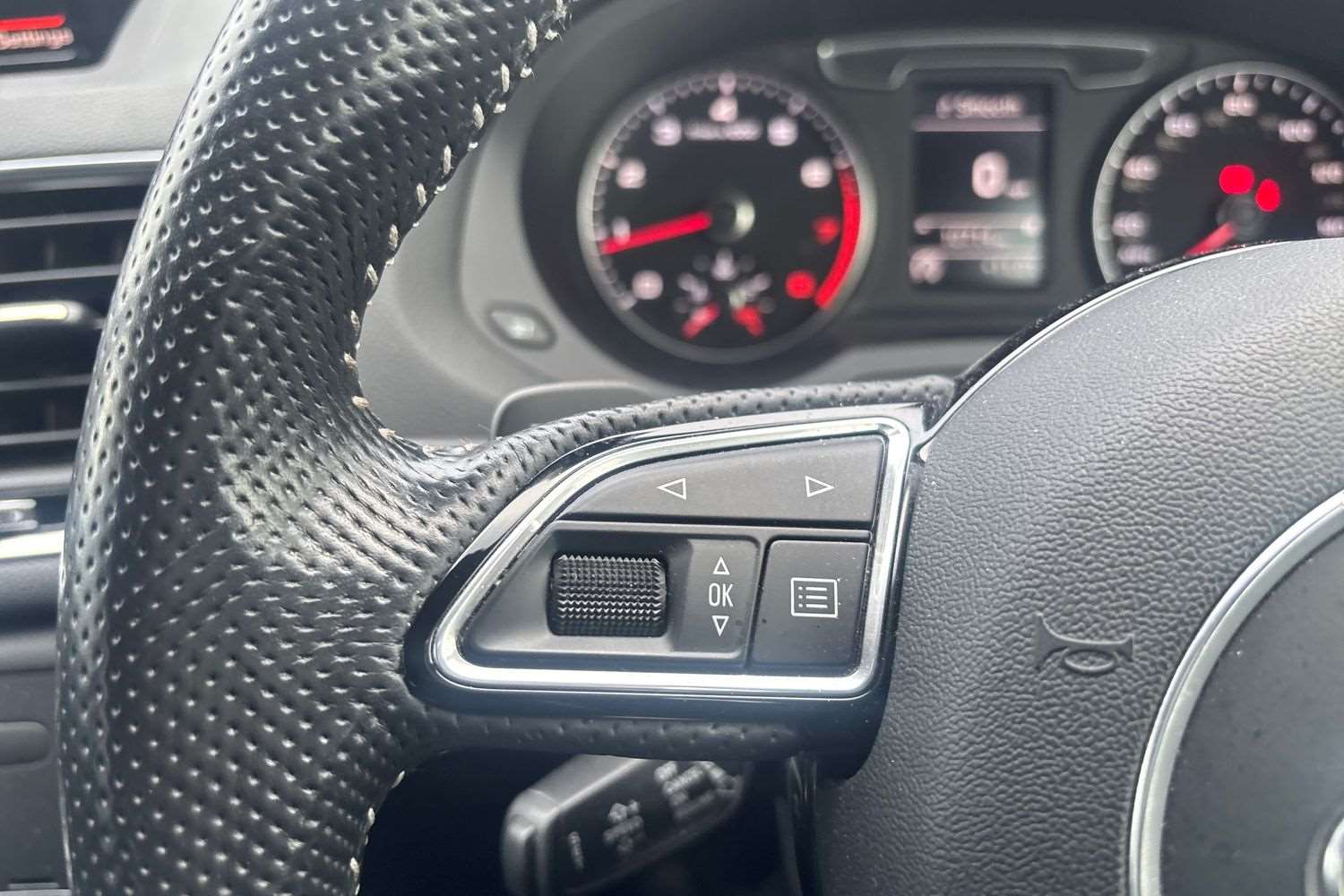 Used Audi Q3 2017 for sale - 77526846: Photo 16