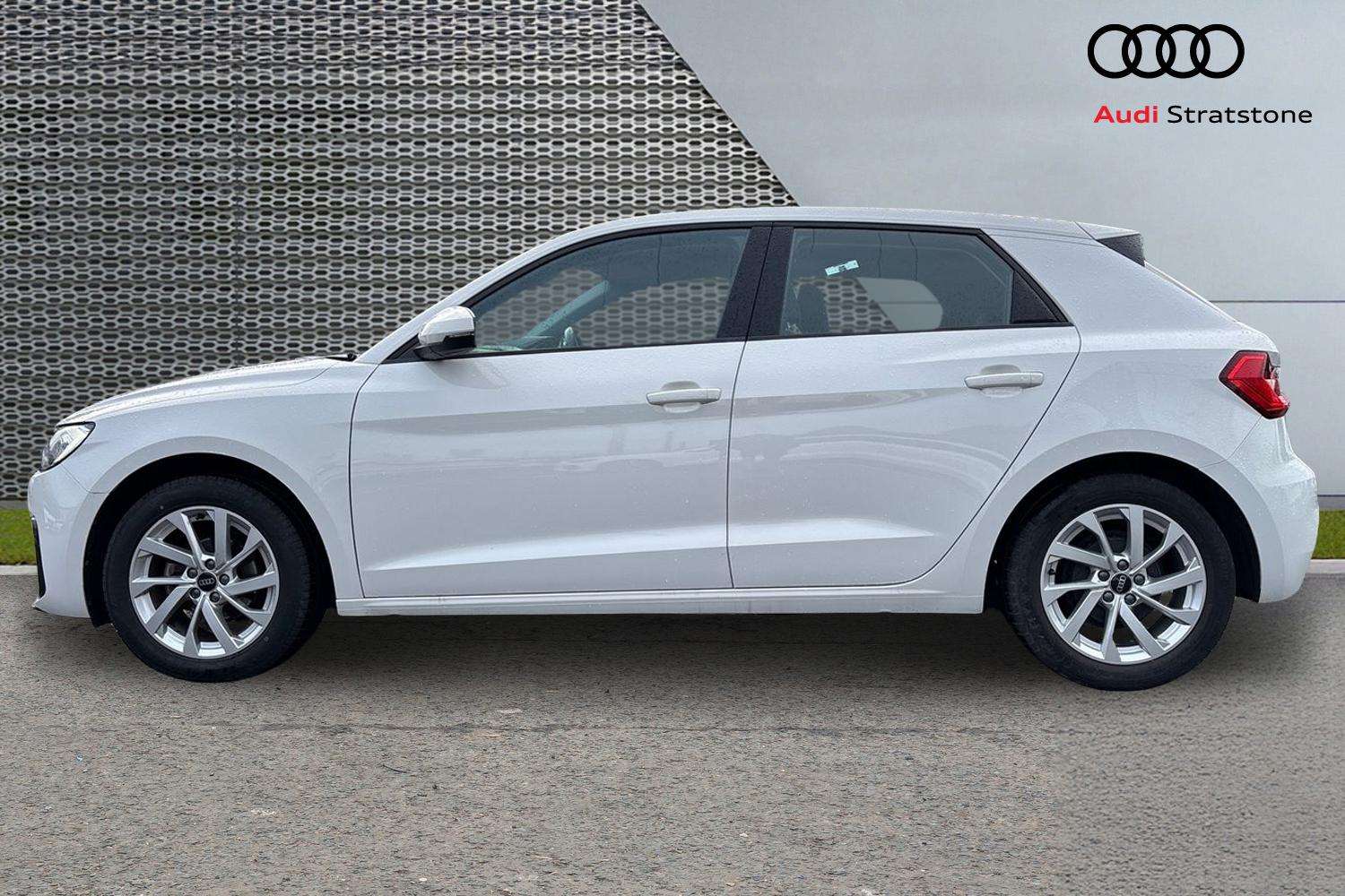 Used Audi A1 2023 for sale - 77443356: Photo 8