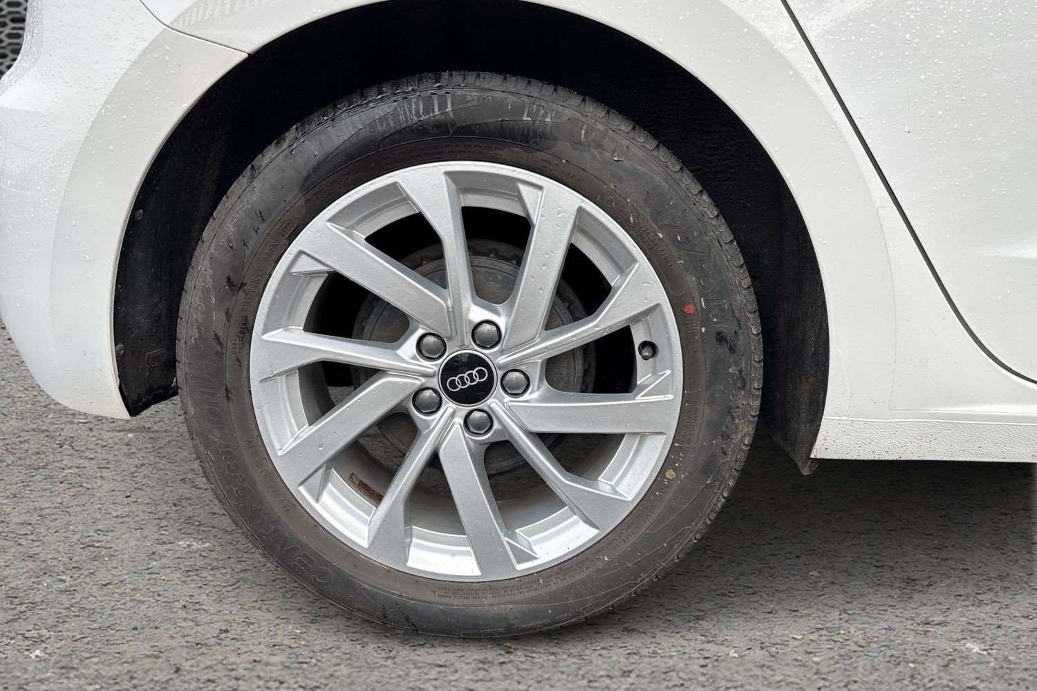 Used Audi A1 2023 for sale - 77443356: Photo 9