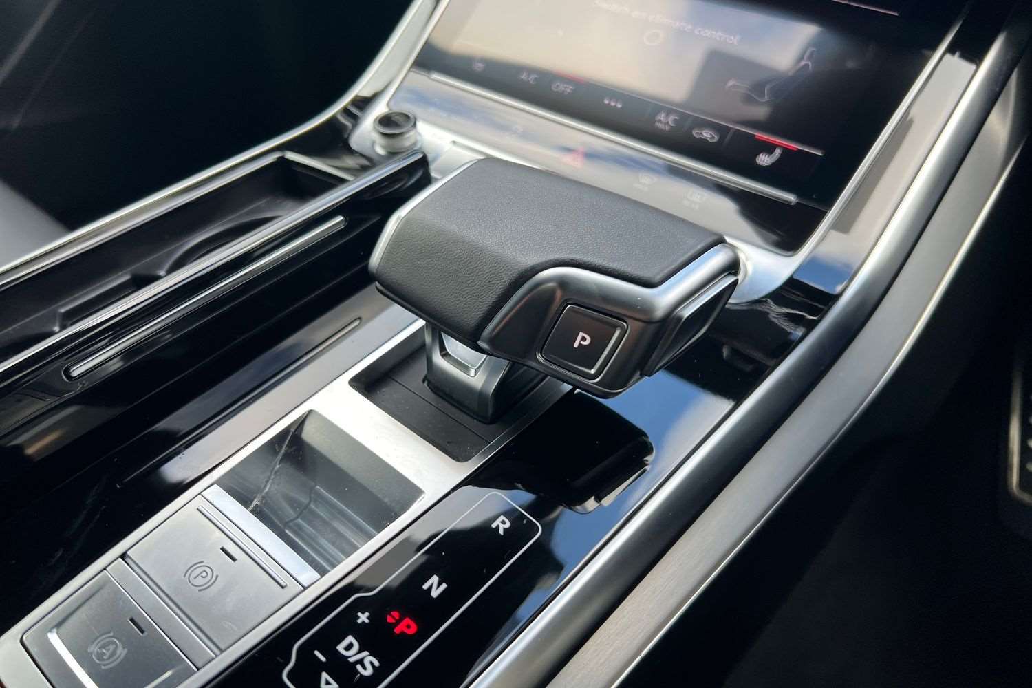 Used Audi Q8 2025 for sale - 76564520: Photo 15