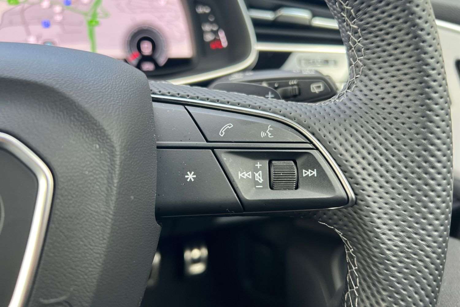 Used Audi Q8 2025 for sale - 76564520: Photo 17