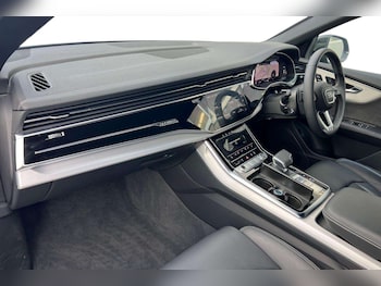 Used Audi Q8 2025 for sale - 76564520: Photo