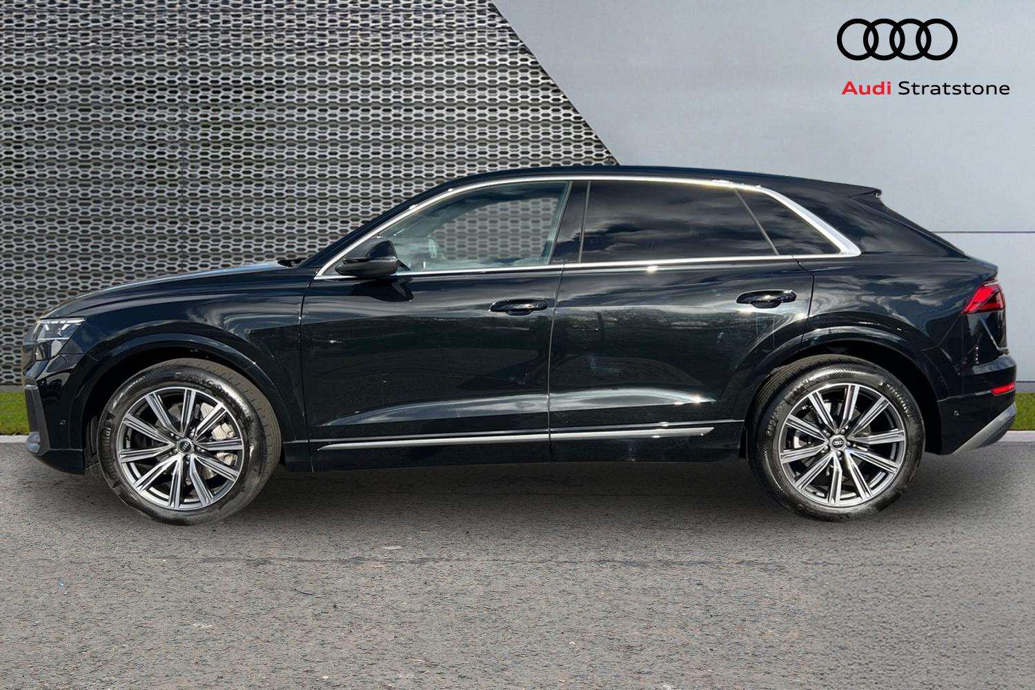 Used Audi Q8 2025 for sale - 76564520: Photo 8