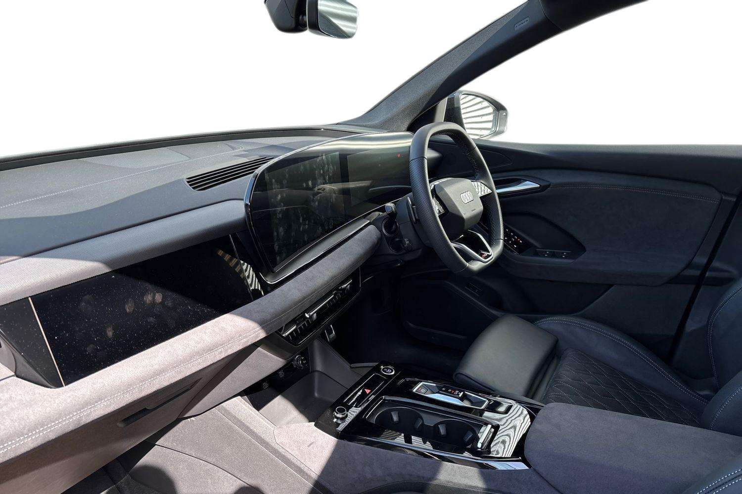 Used Audi Q6 e-tron 2025 for sale - 77961098: Photo 2