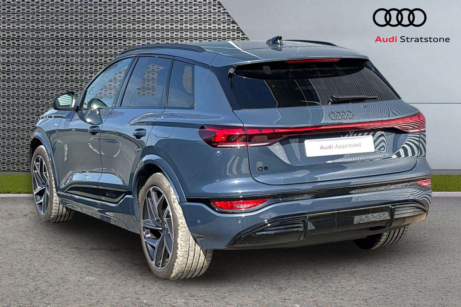 Used Audi Q6 e-tron 2025 for sale - 77961098: Photo 3