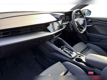 Used Audi RS3 2025 for sale - 77270104: Photo