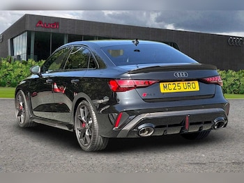 Used Audi RS3 2025 for sale - 77270104: Photo