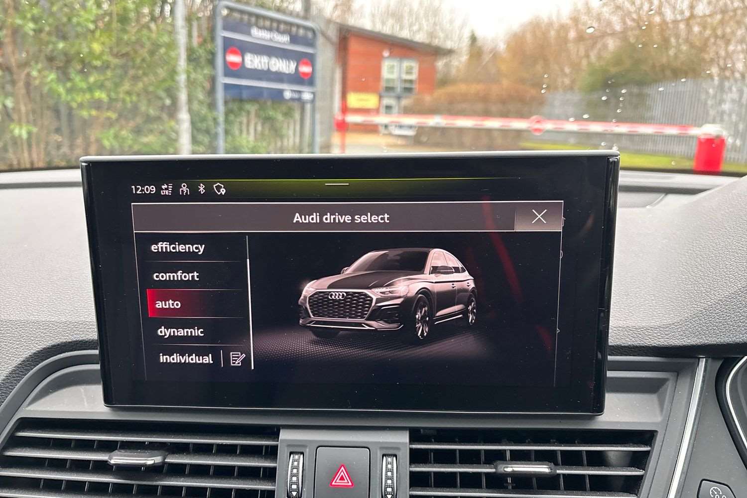 Used Audi Q5 2022 for sale - 77397800: Photo 30