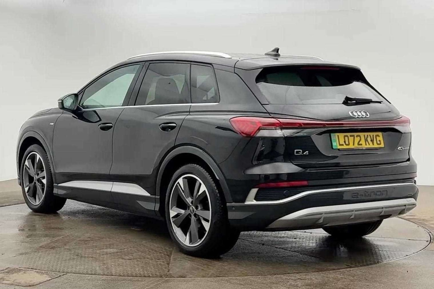 Used Audi Q4 e-tron 2023 for sale - 78010562: Photo 3