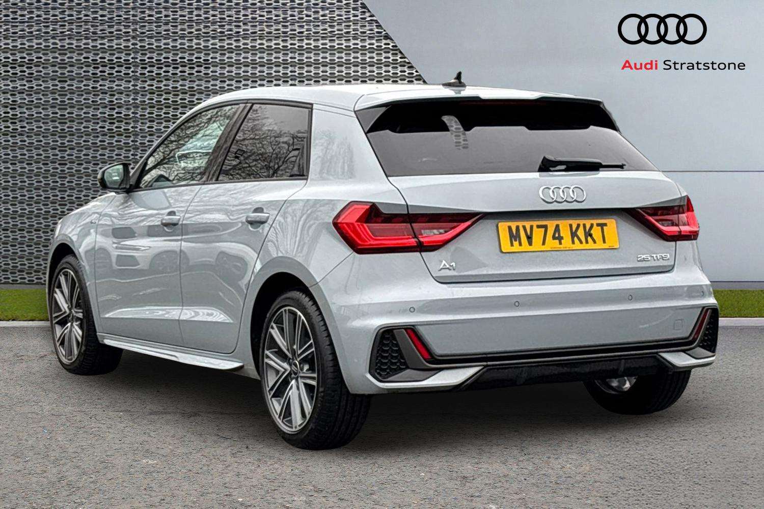 Used Audi A1 2024 for sale - 77811054: Photo 3