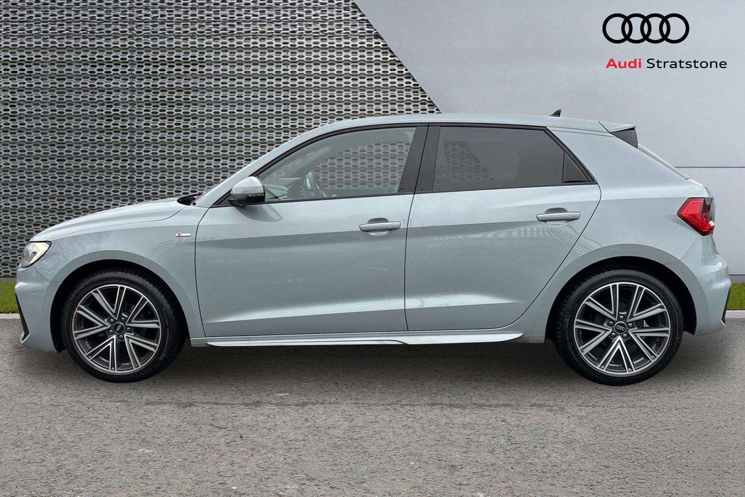 Used Audi A1 2024 for sale - 77811054: Photo 8