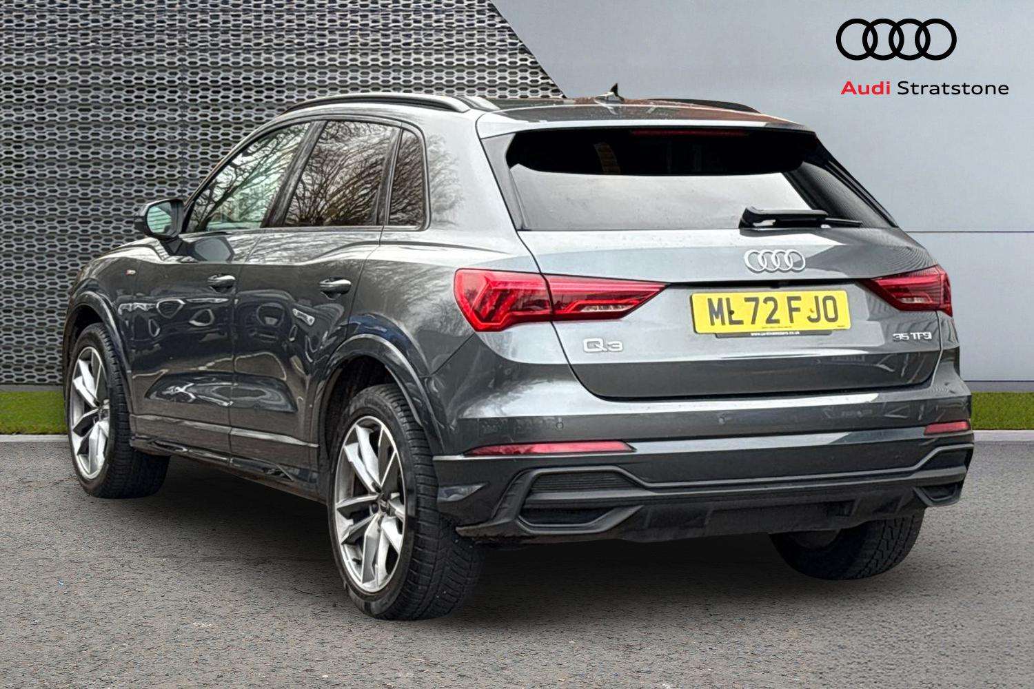 Used Audi Q3 2023 for sale - 77648803: Photo 3