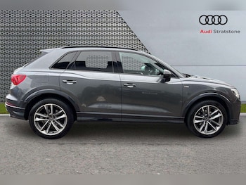 Used Audi Q3 2023 for sale - 77648803: Photo