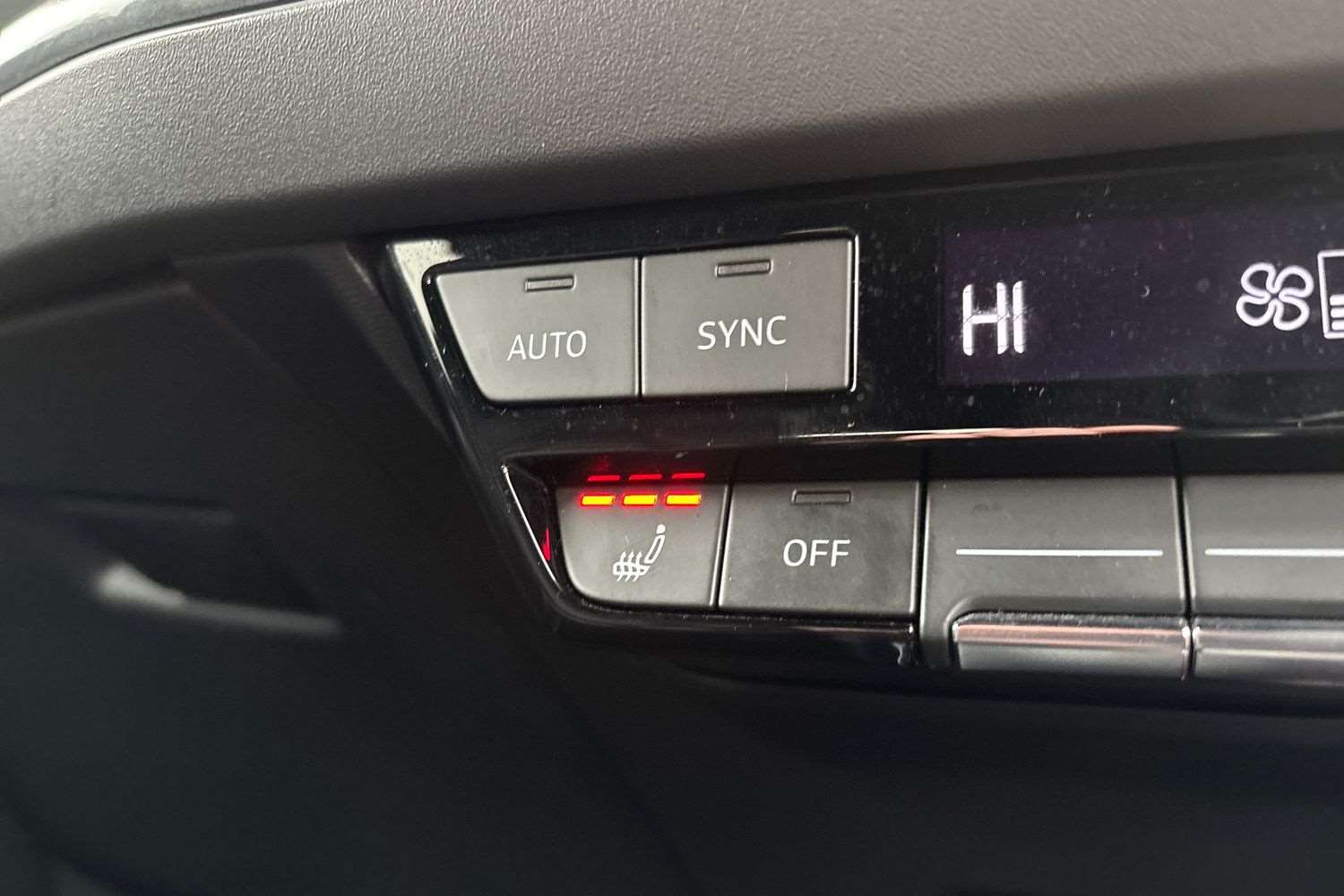 Used Audi Q4 e-tron 2023 for sale - 77561090: Photo 28