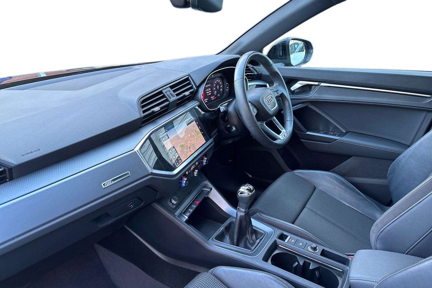 Used Audi Q3 2019 for sale - 77134915: Photo 2