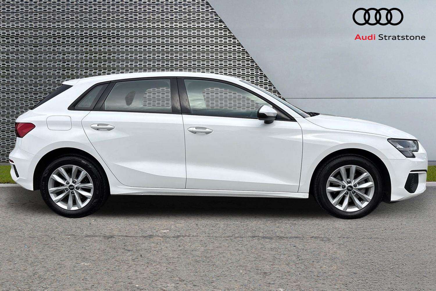 Used Audi A3 2021 for sale - 76156119: Photo 4