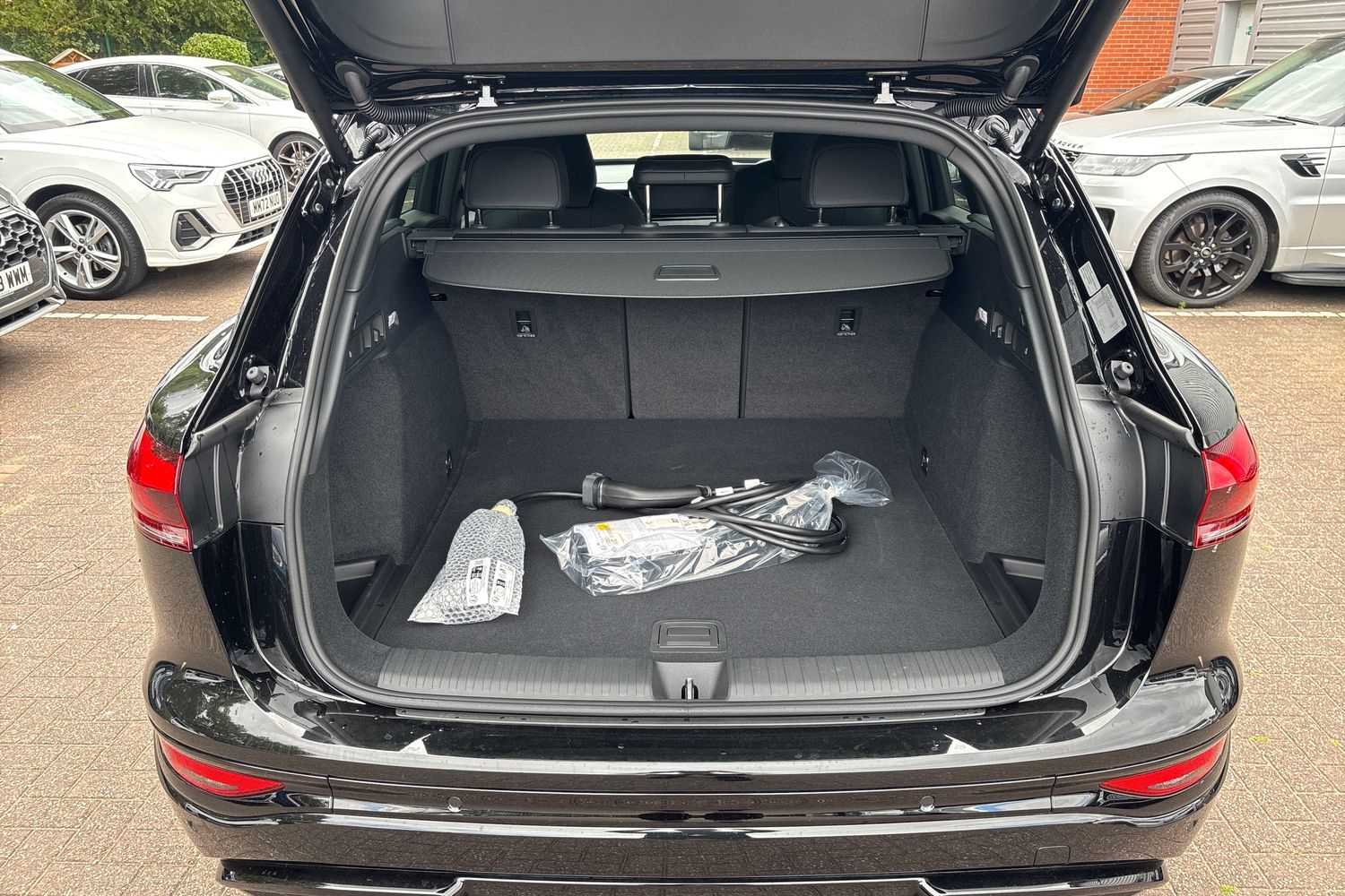 Used Audi Q6 e-tron 2025 for sale - 76587712: Photo 11