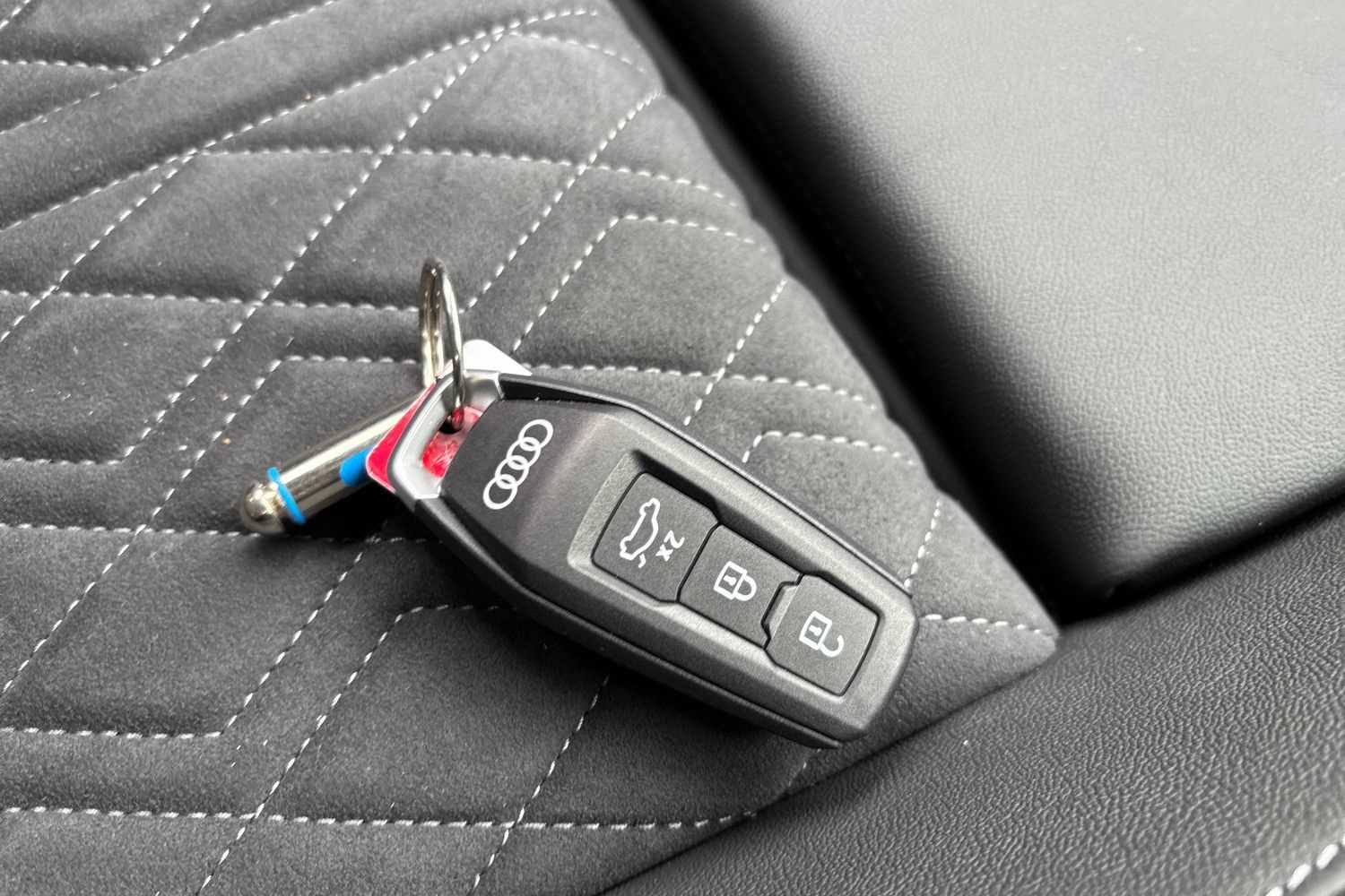 Used Audi Q6 e-tron 2025 for sale - 76587712: Photo 15