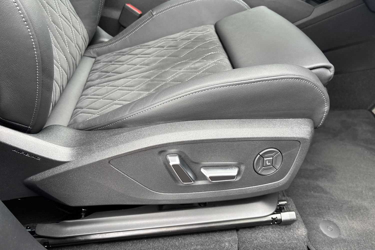 Used Audi Q6 e-tron 2025 for sale - 76587712: Photo 22