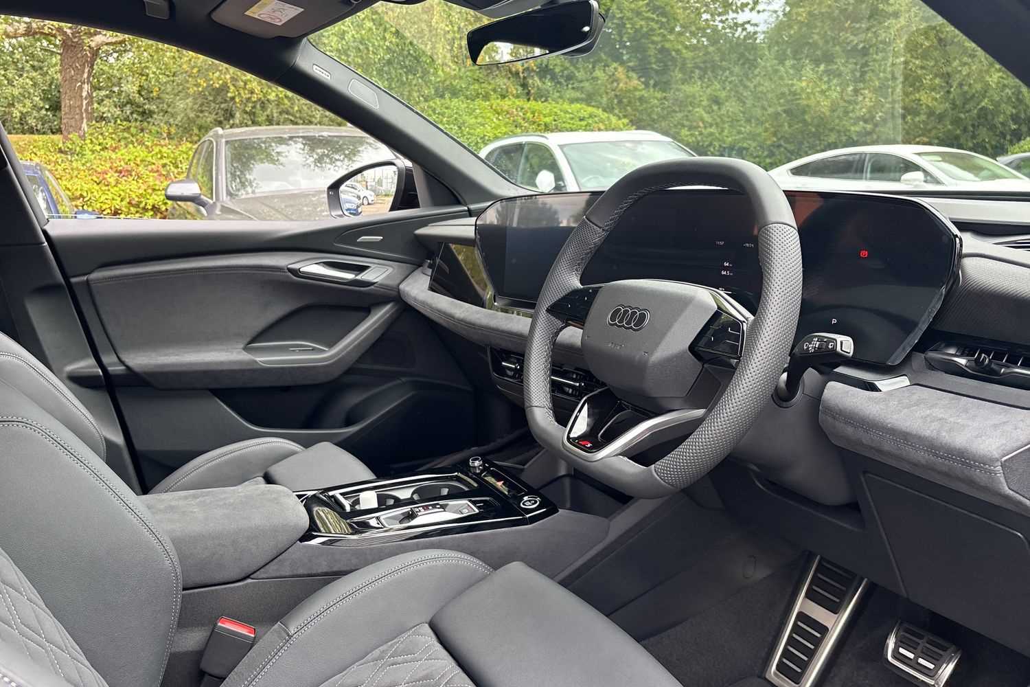 Used Audi Q6 e-tron 2025 for sale - 76587712: Photo 6