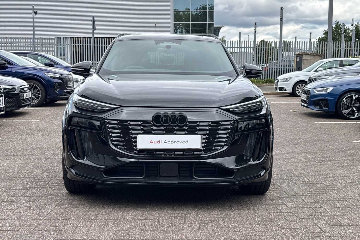 Used Audi Q6 e-tron 2025 for sale - 76587712: Photo 8