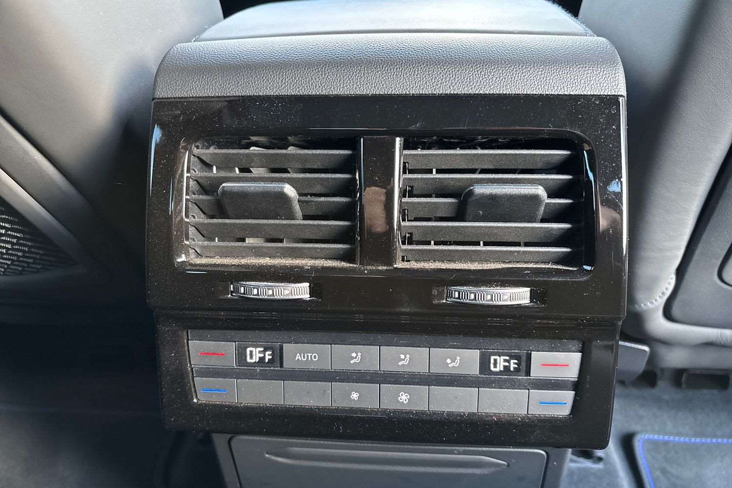 Used Volkswagen Touareg 2025 for sale - 77232968: Photo 23