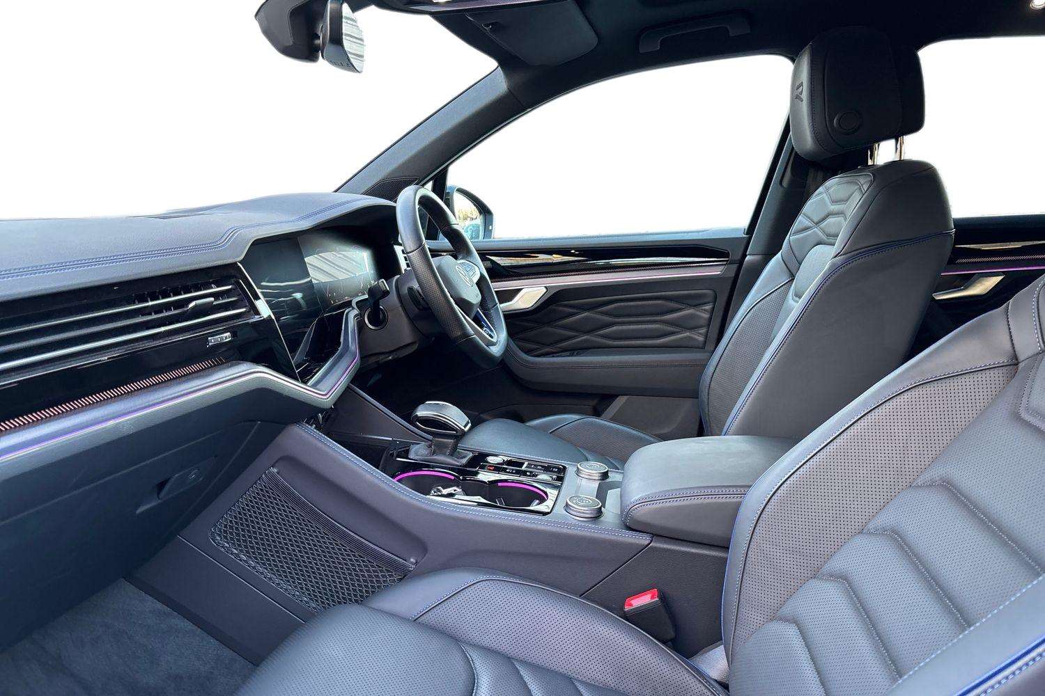 Used Volkswagen Touareg 2025 for sale - 77232968: Photo 8