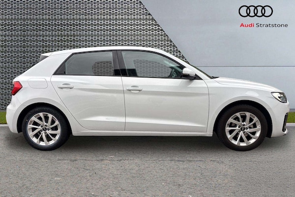 Used Audi A1 2023 for sale - 76242565: Photo 4