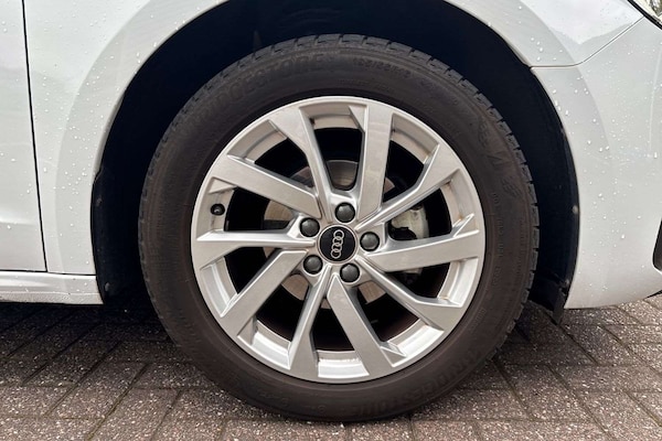 Used Audi A1 2023 for sale - 76242565: Photo 5
