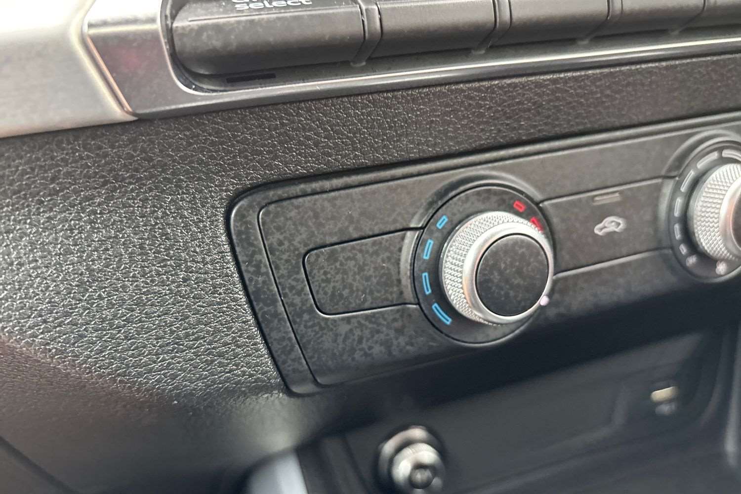 Used Audi Q2 2022 for sale - 77500196: Photo 28