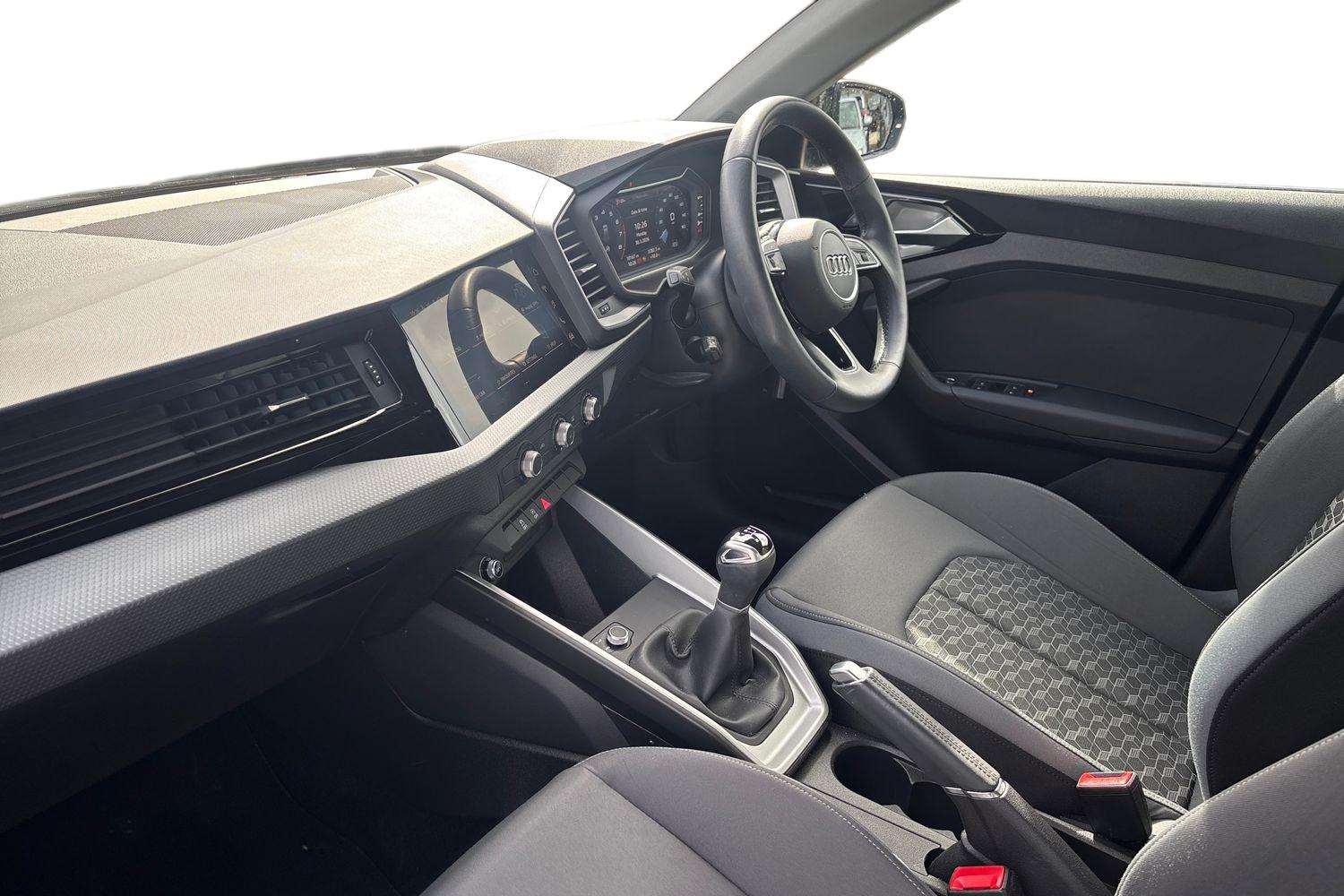 Used Audi A1 2022 for sale - 78173431: Photo 2