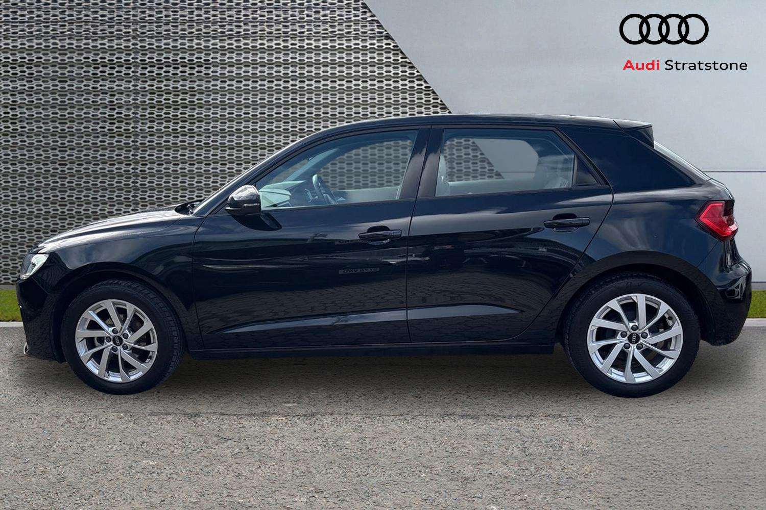 Used Audi A1 2022 for sale - 78173431: Photo 8