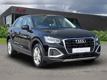 Audi - Q2