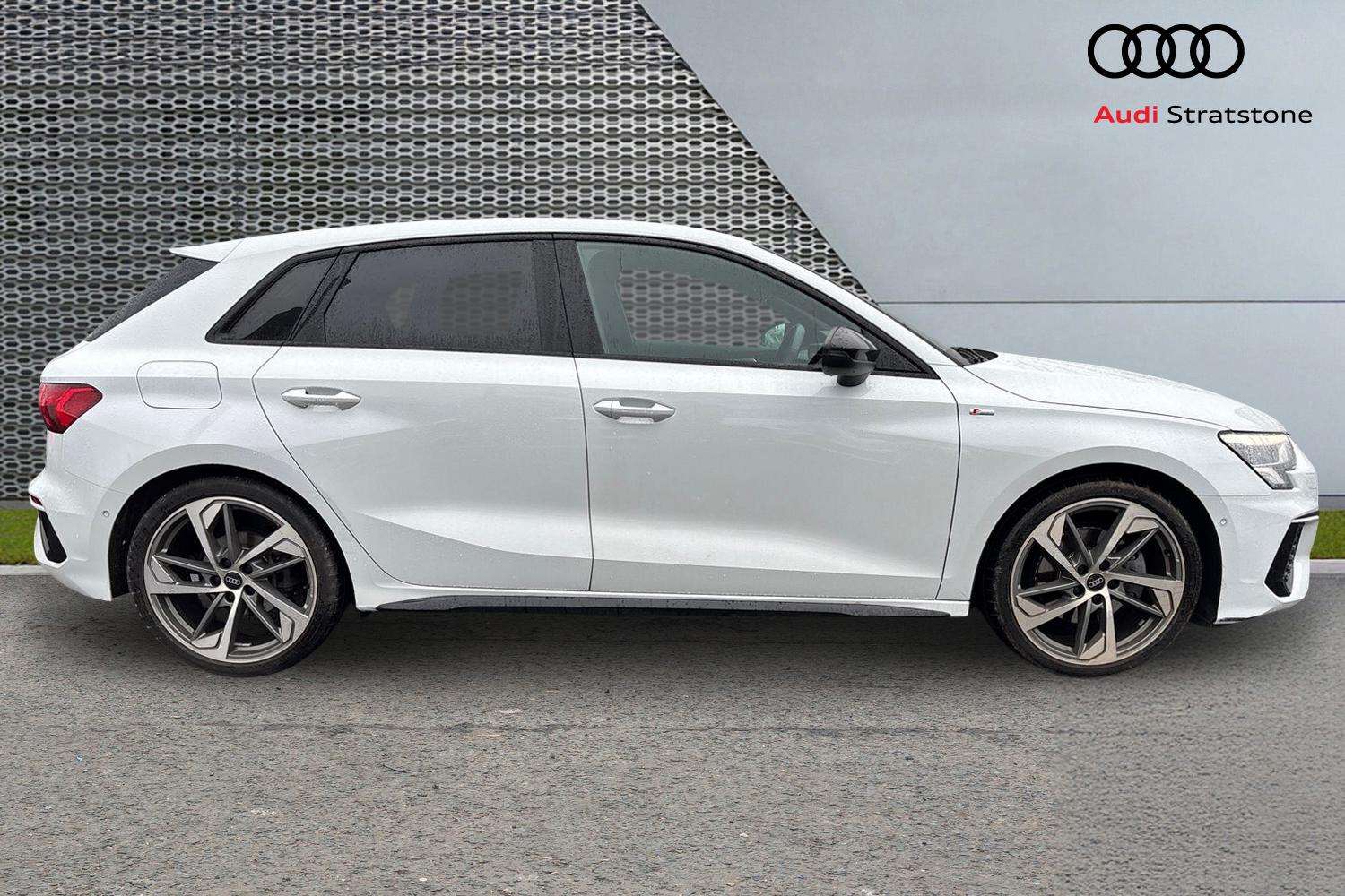 Used Audi A3 2024 for sale - 77726989: Photo 4