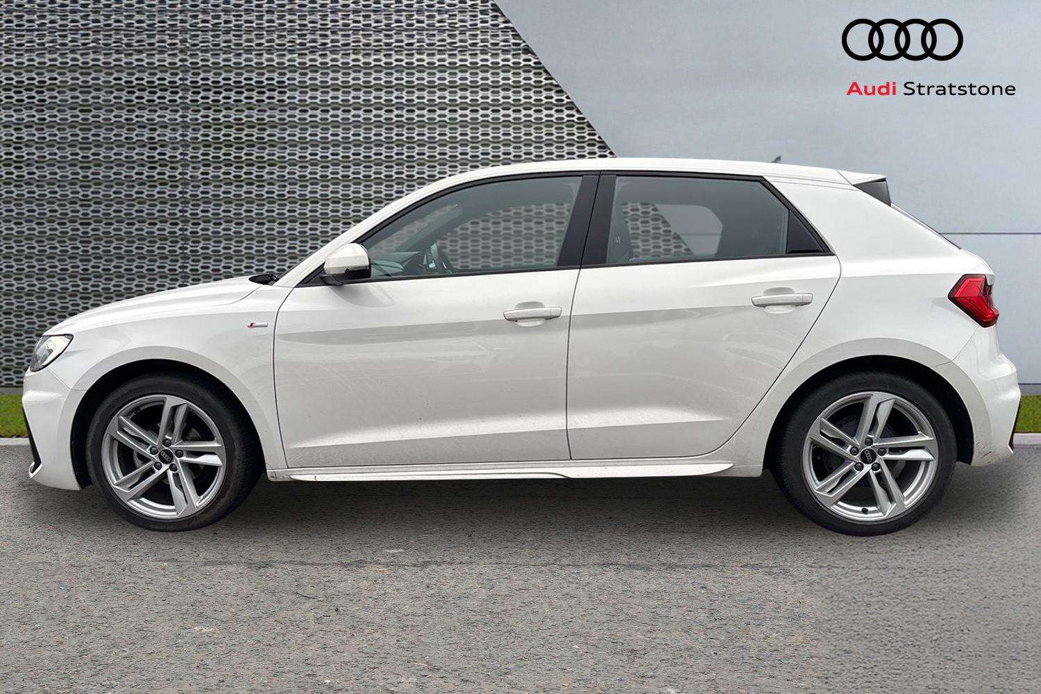 Used Audi A1 2022 for sale - 77674627: Photo 8