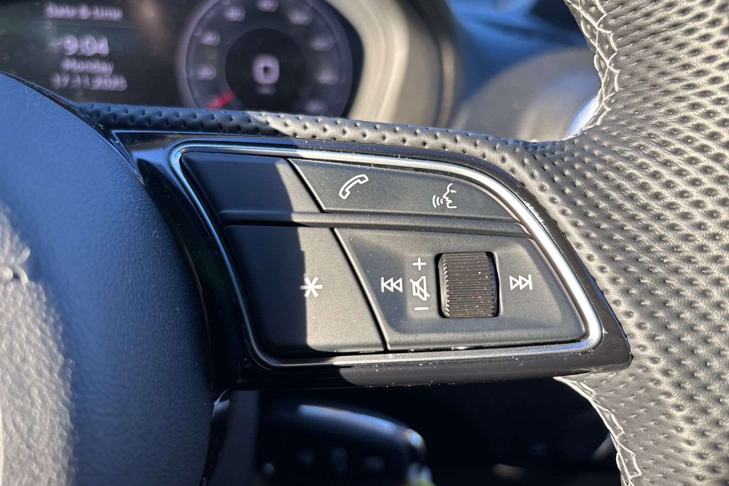 Used Audi Q2 2025 for sale - 76610627: Photo 17