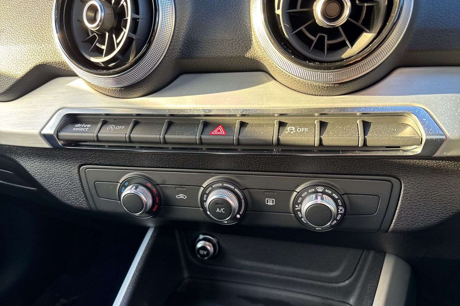 Used Audi Q2 2025 for sale - 76610627: Photo 28