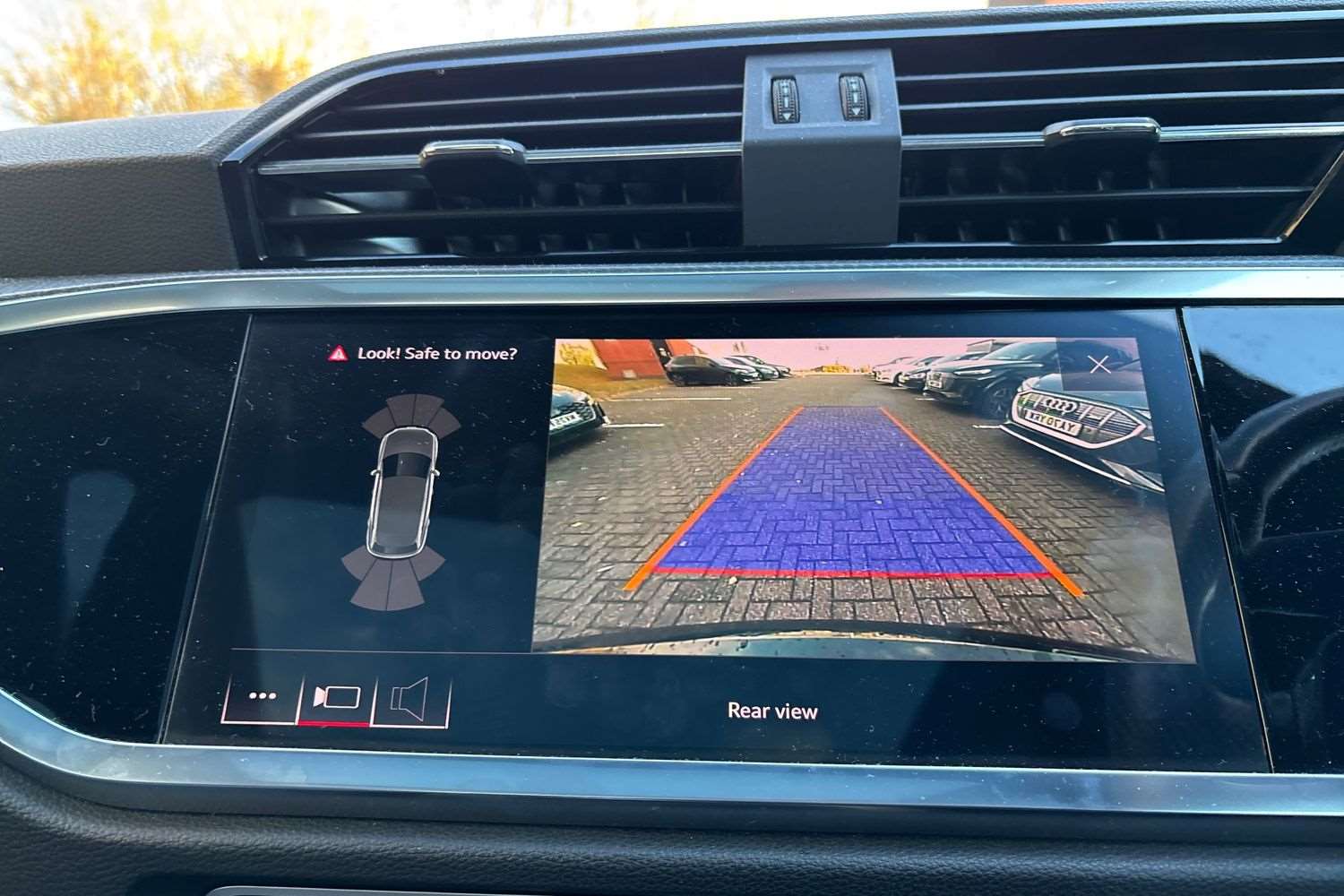 Used Audi Q3 2020 for sale - 76851574: Photo 26