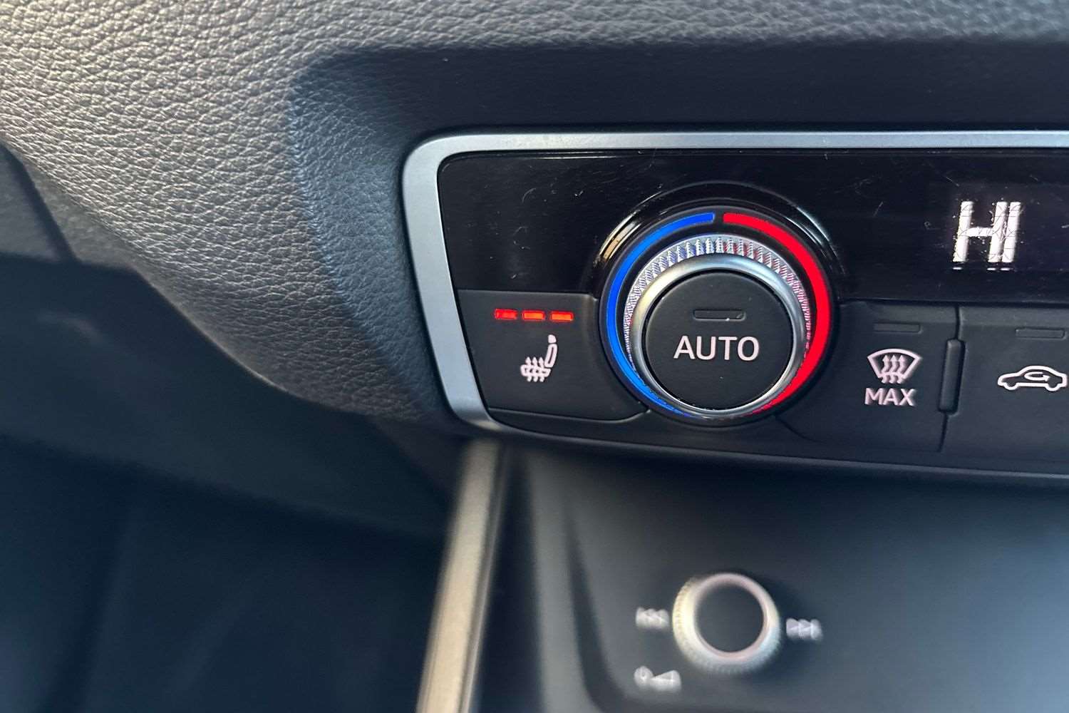 Used Audi Q3 2020 for sale - 76851574: Photo 28