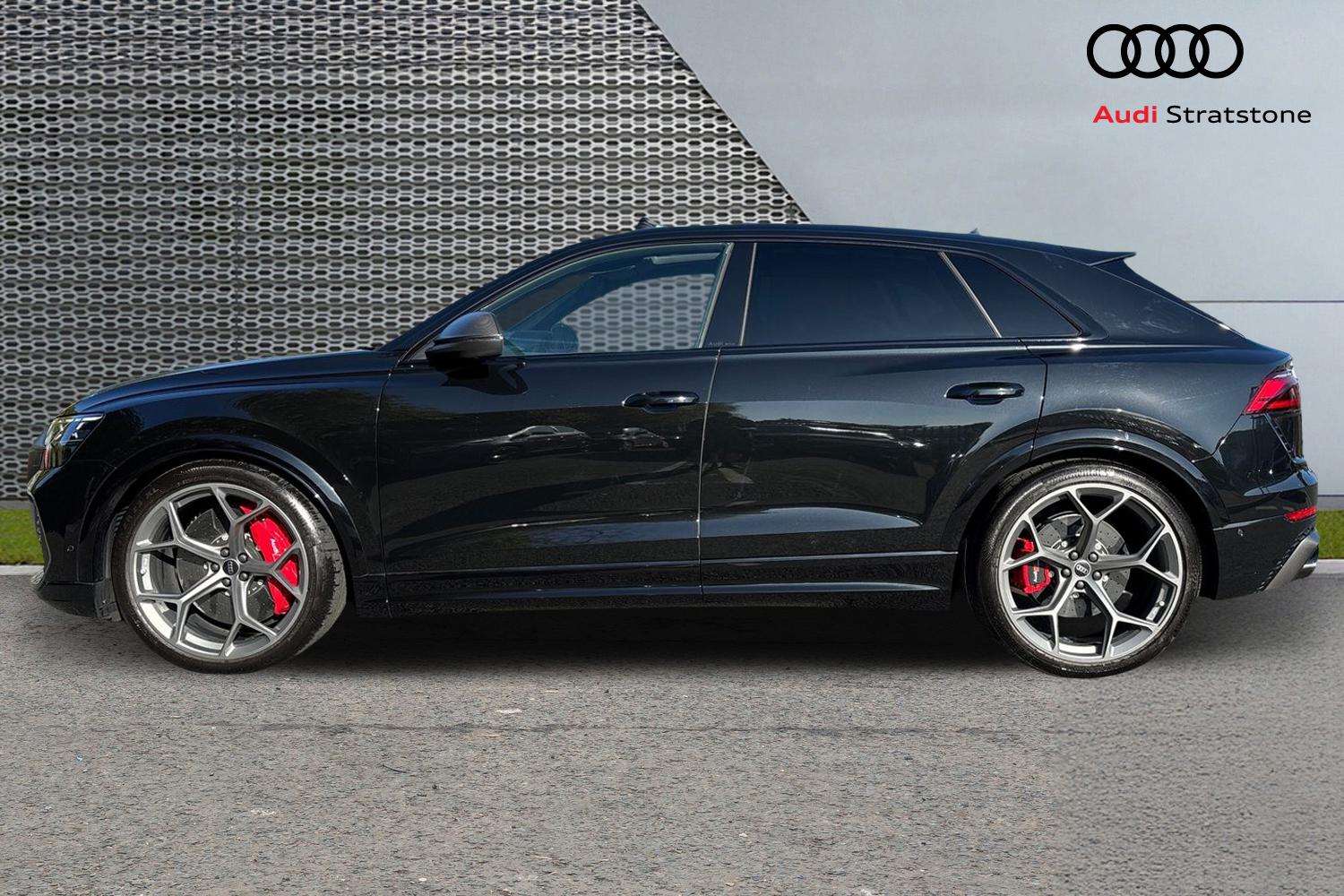 Used Audi RS Q8 2025 for sale - 76125859: Photo 8